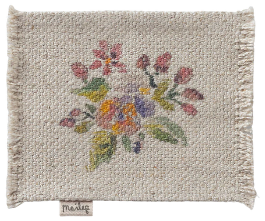 Teppich klein mit Blumen Maileg Maus
