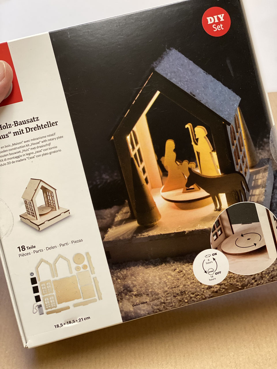 Haus mit Drehteller 3D Holz-Bausatz