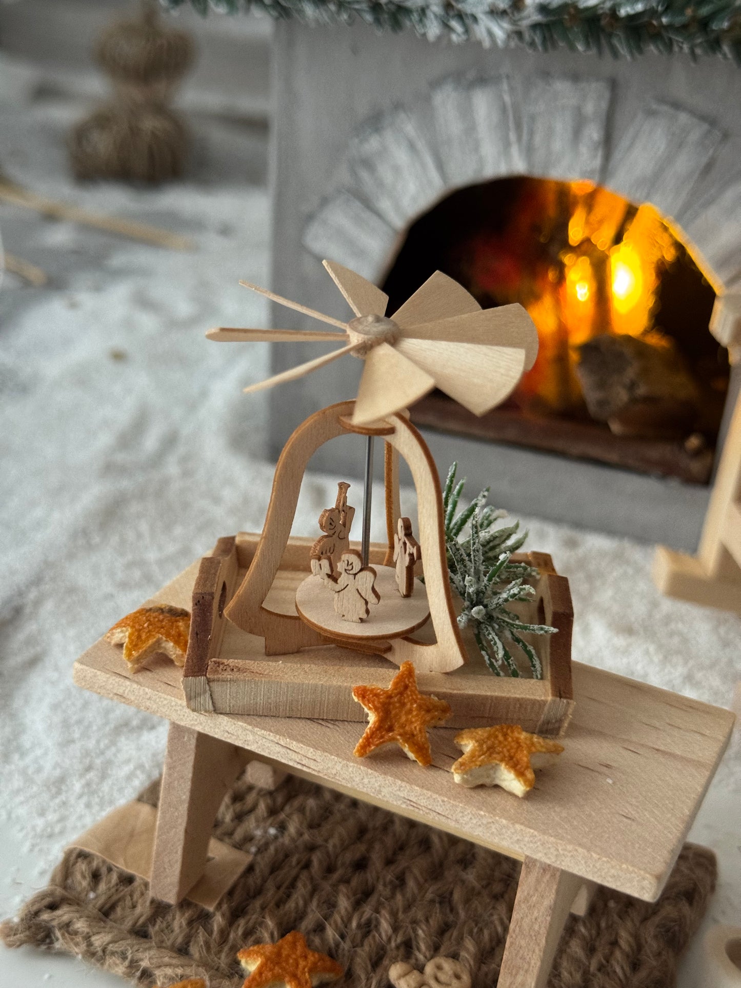 Weihnachtspyramide tanzende Engel