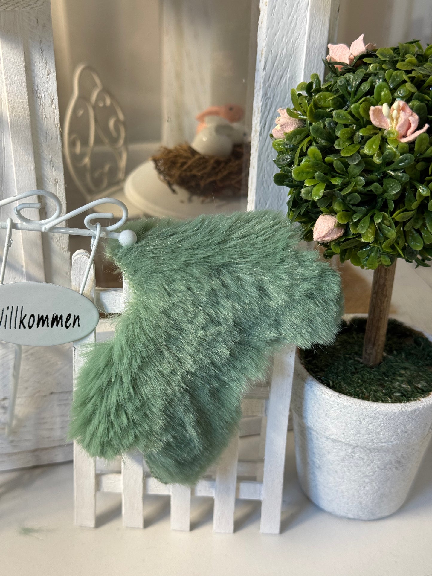 Miniatur Kunstfell GLATT 1:12 – Schaffell/Ziegenfell für Puppenstube, Wichteltür & Mäusewelt – cremeweiß oder topbraun