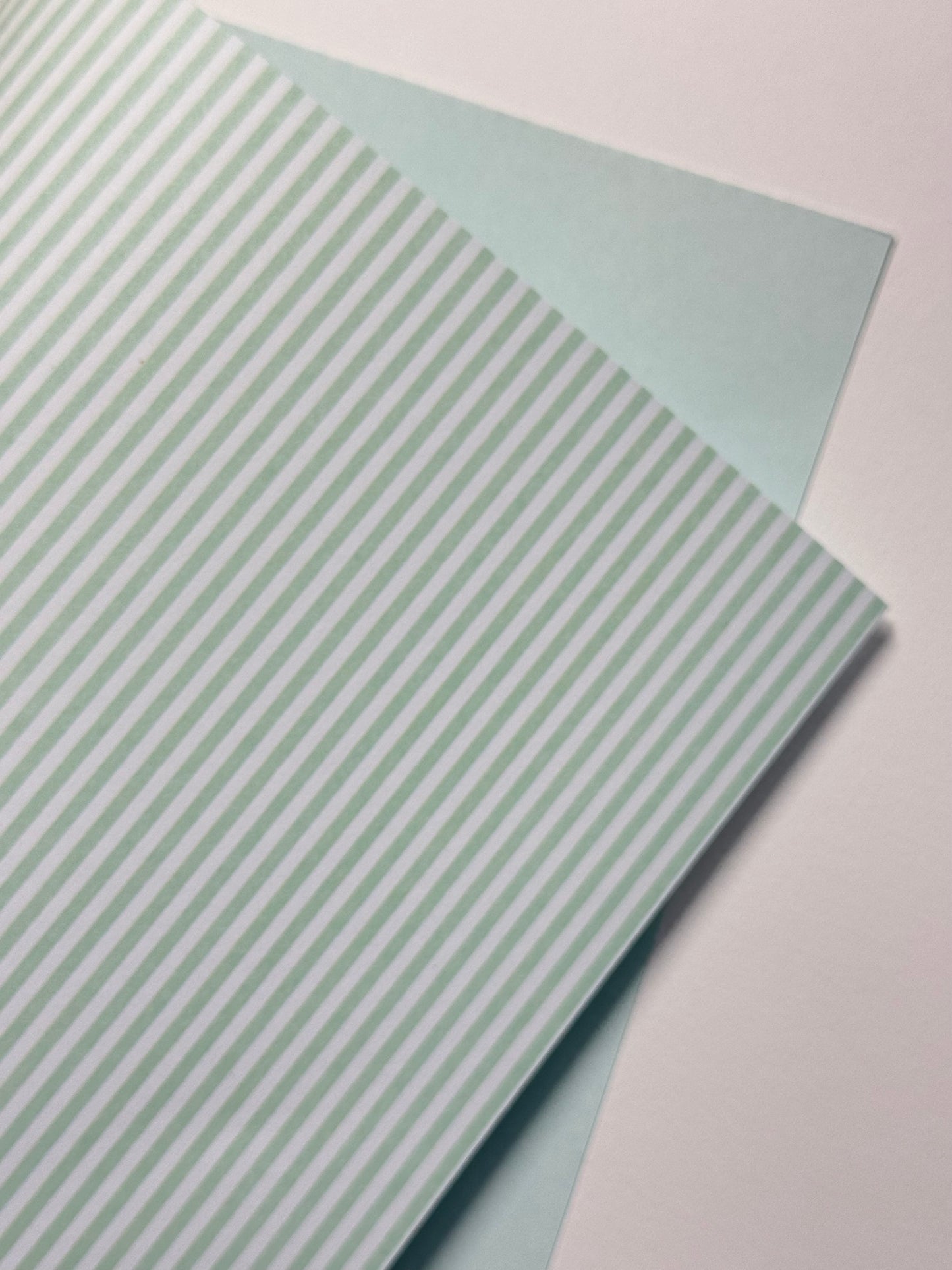 Designpapier Matt-Line Pastellfarben Streifen