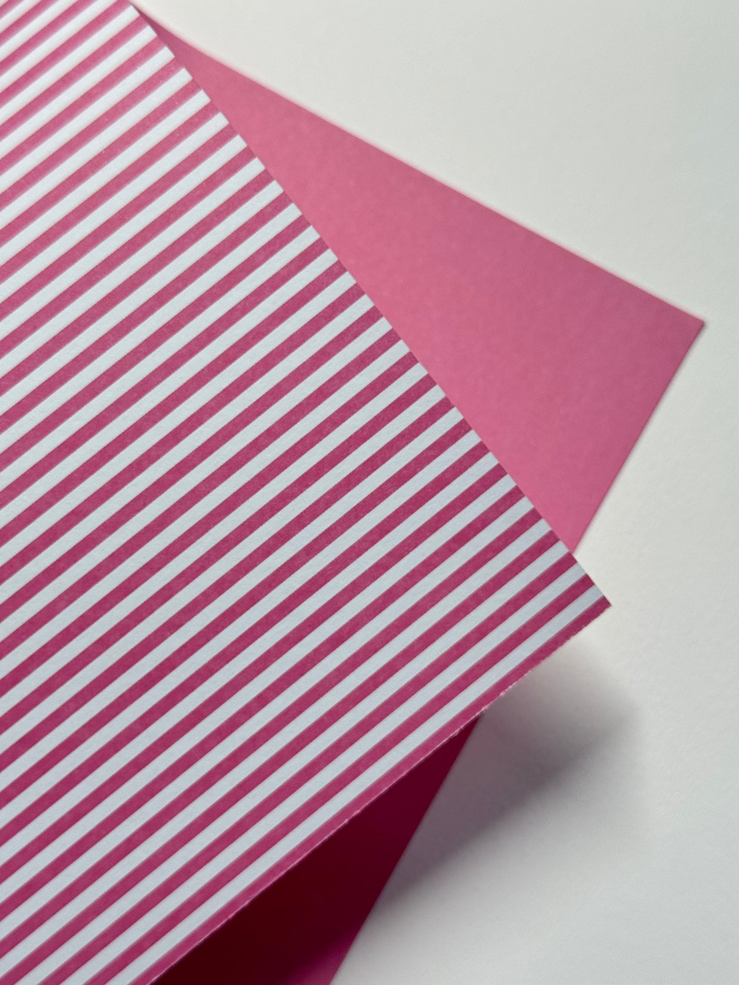 Designpapier Matt-Line Pastellfarben Streifen