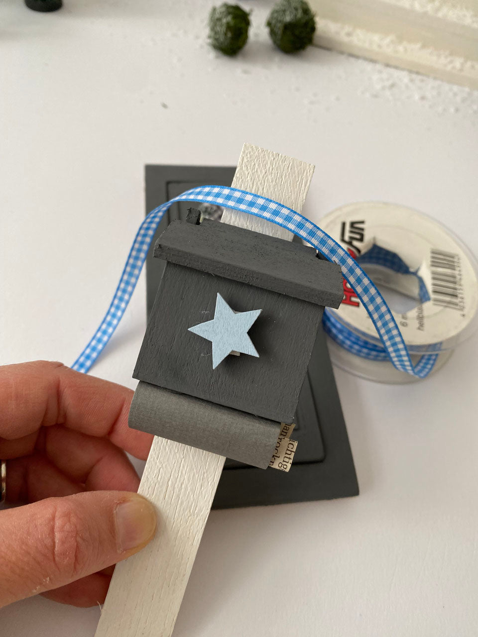 Mix and Match eine Wichteltür an die Wand zaubern