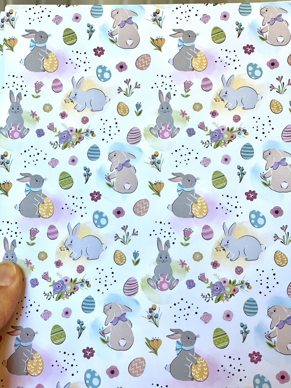 Papier mit Ostermotiven