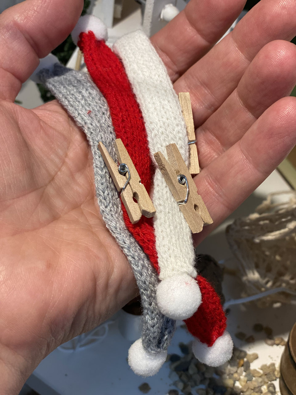 Strickschal Miniatur