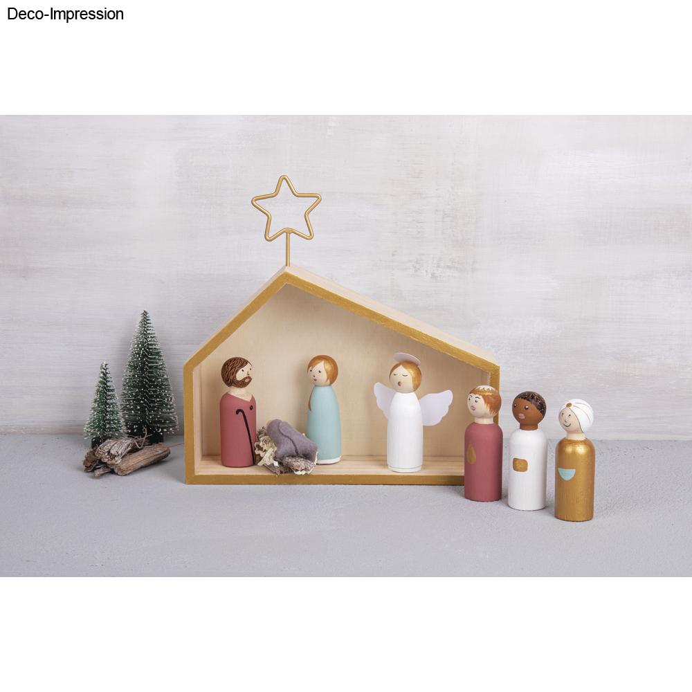 Holz-Krippe mit Figuren