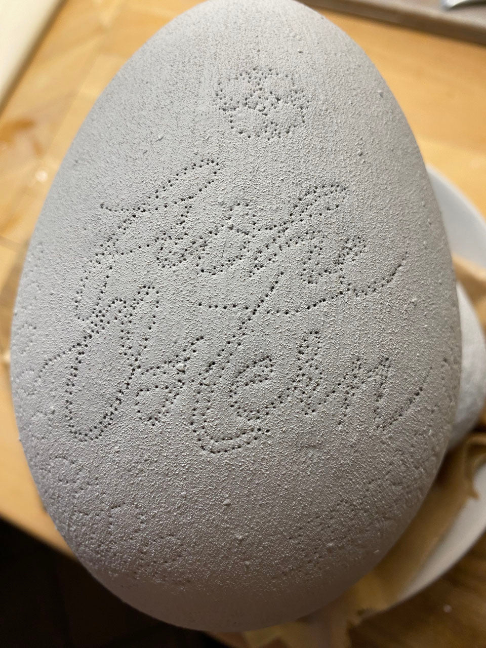 Kreativset Betoneier Prickeln