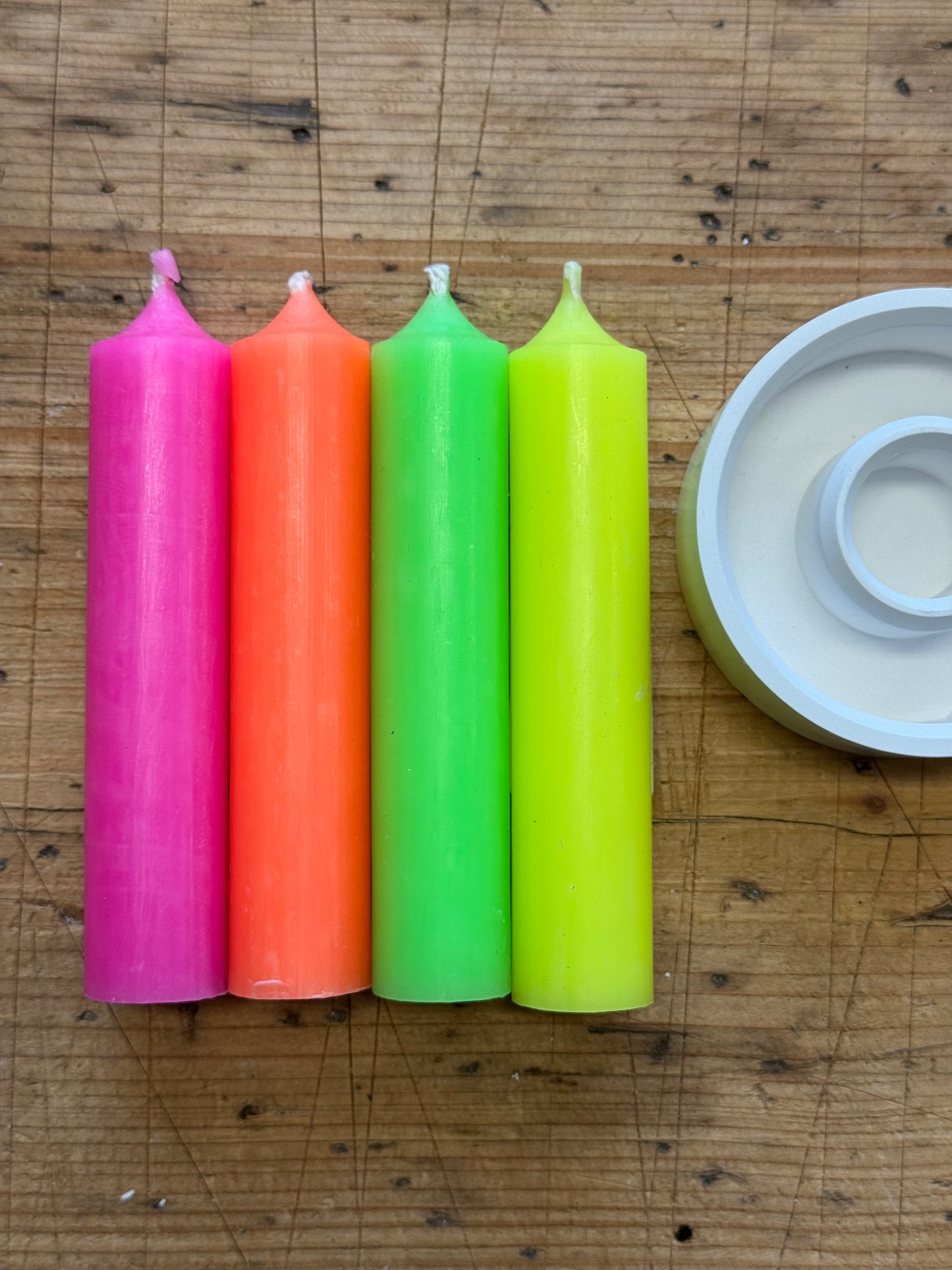 Tafelkerzen KURZ 10 cm verschiedene neon Farben