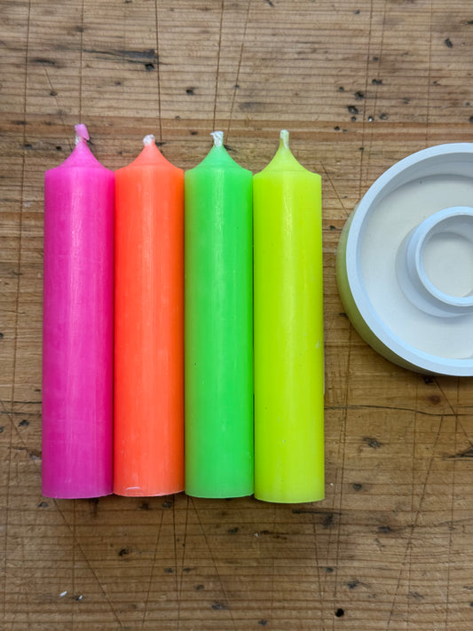 Tafelkerzen KURZ 10 cm verschiedene neon Farben