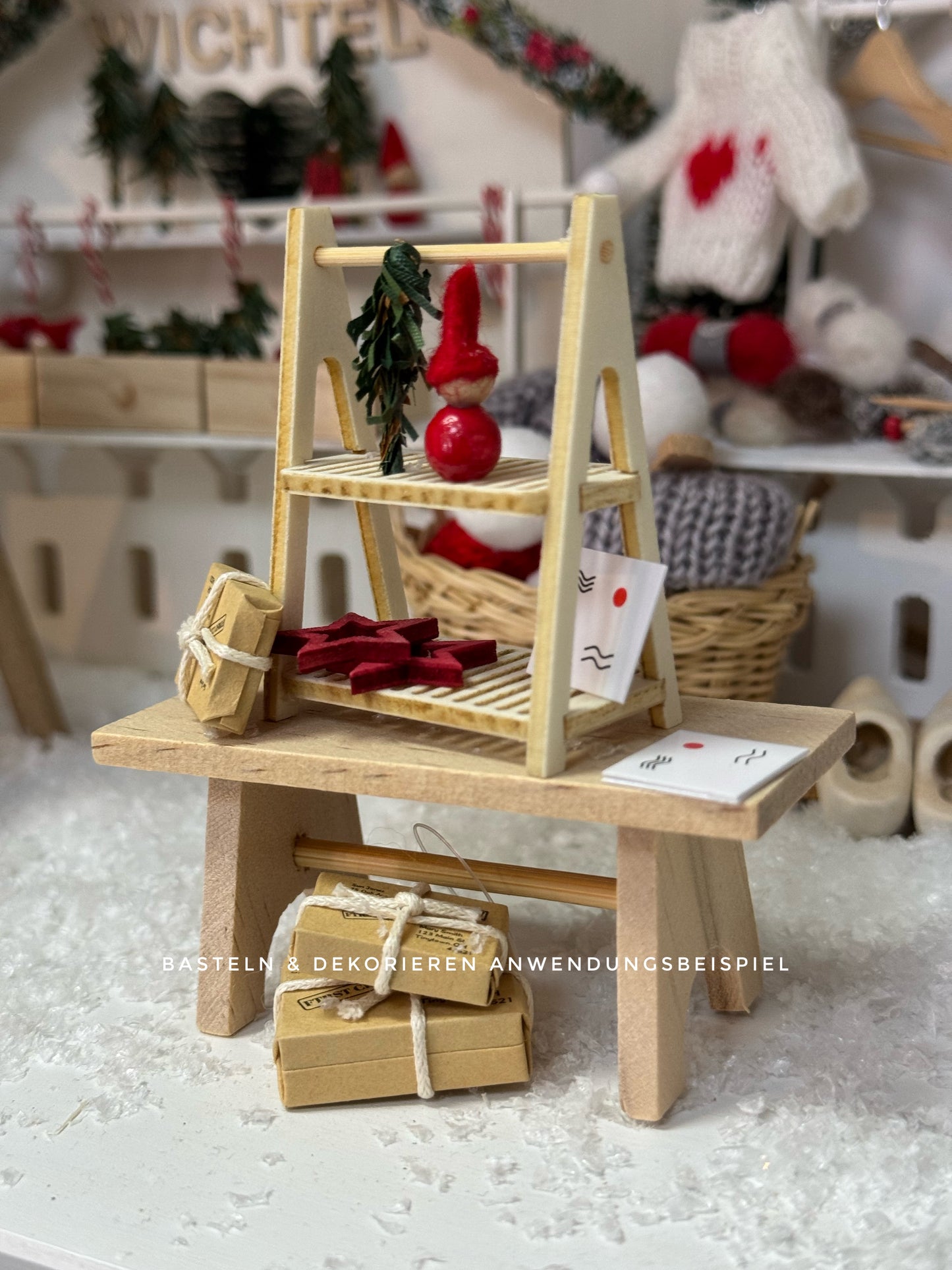 Regal Etagere Miniatur