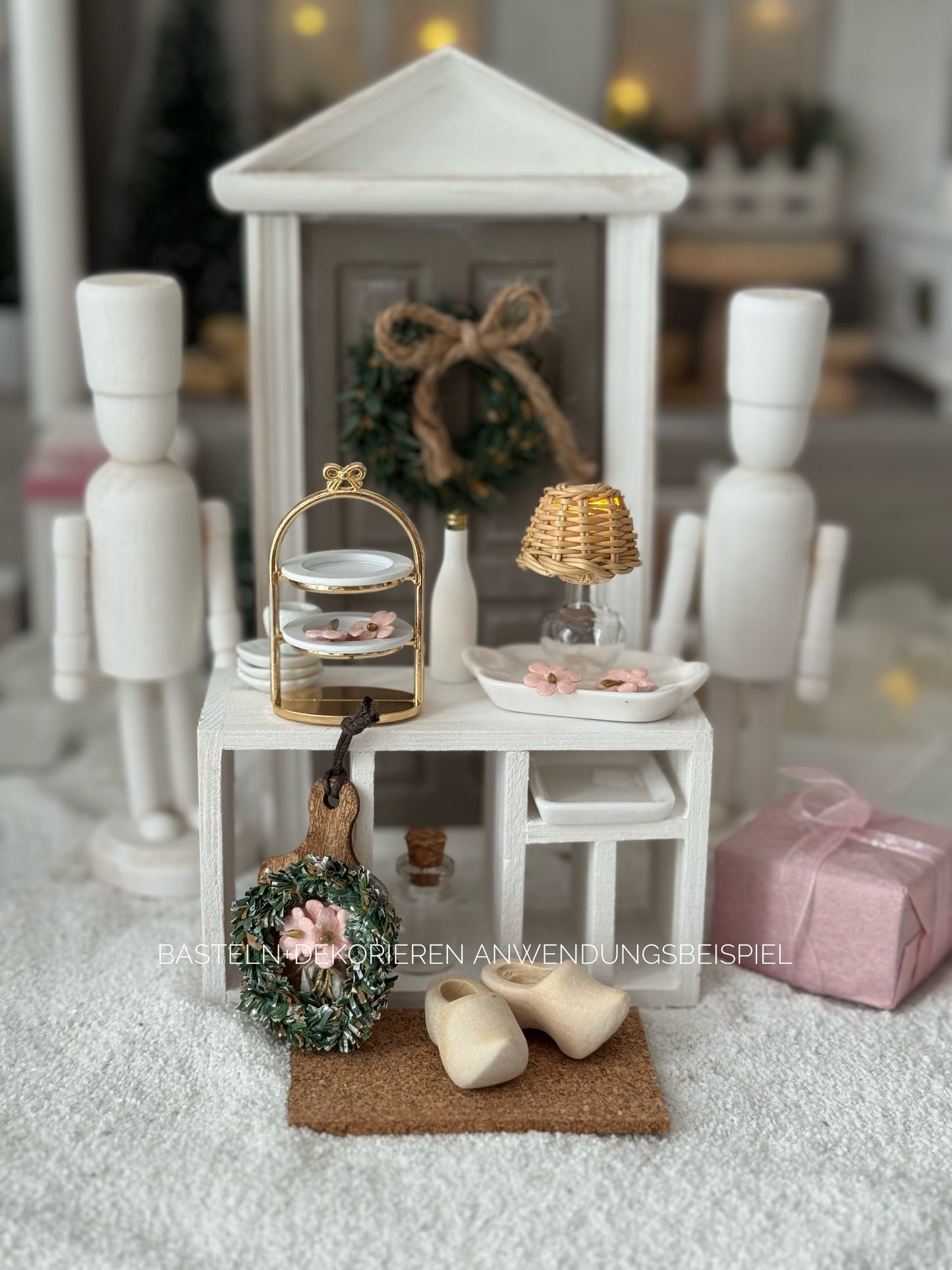 Etagere Miniatur für Wichteltür und Puppenhaus