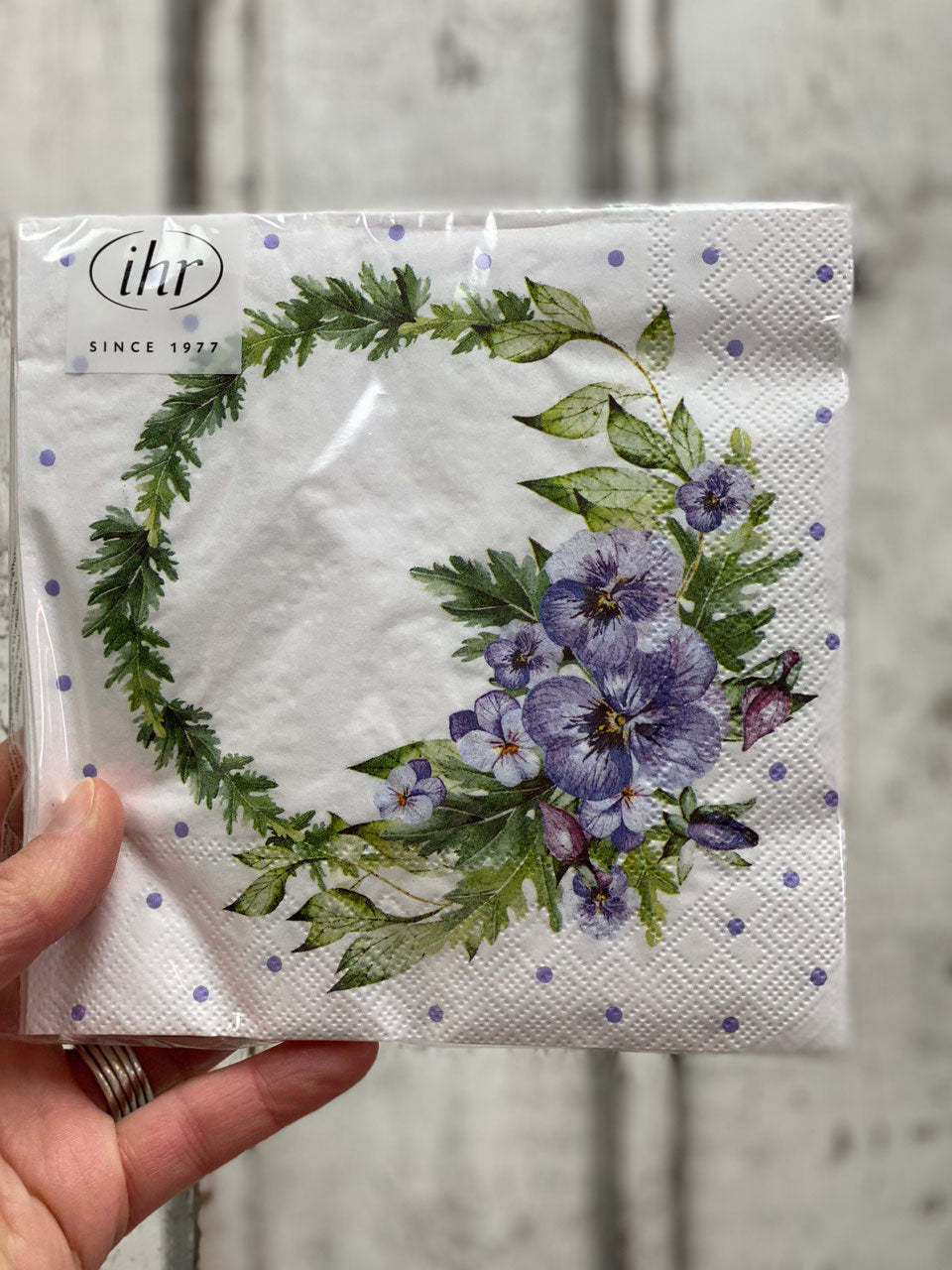 Serviette Pansy Wreath lilac Kranz